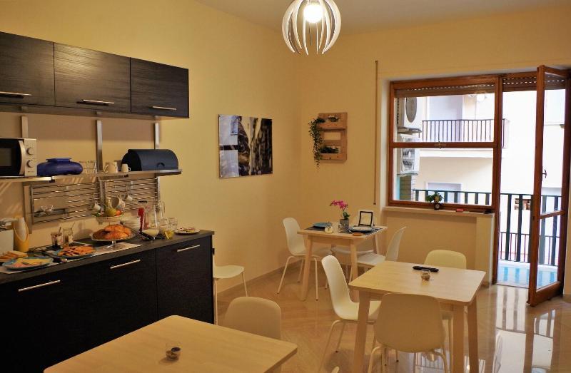 Napoli City Inn Eksteriør bilde