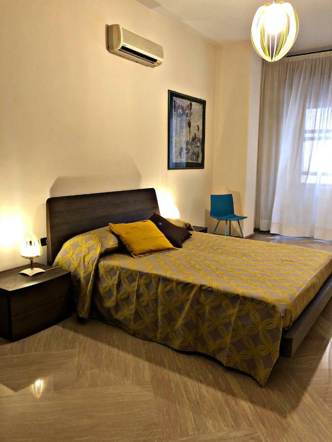 Napoli City Inn Eksteriør bilde