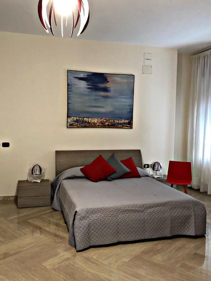 Napoli City Inn Eksteriør bilde